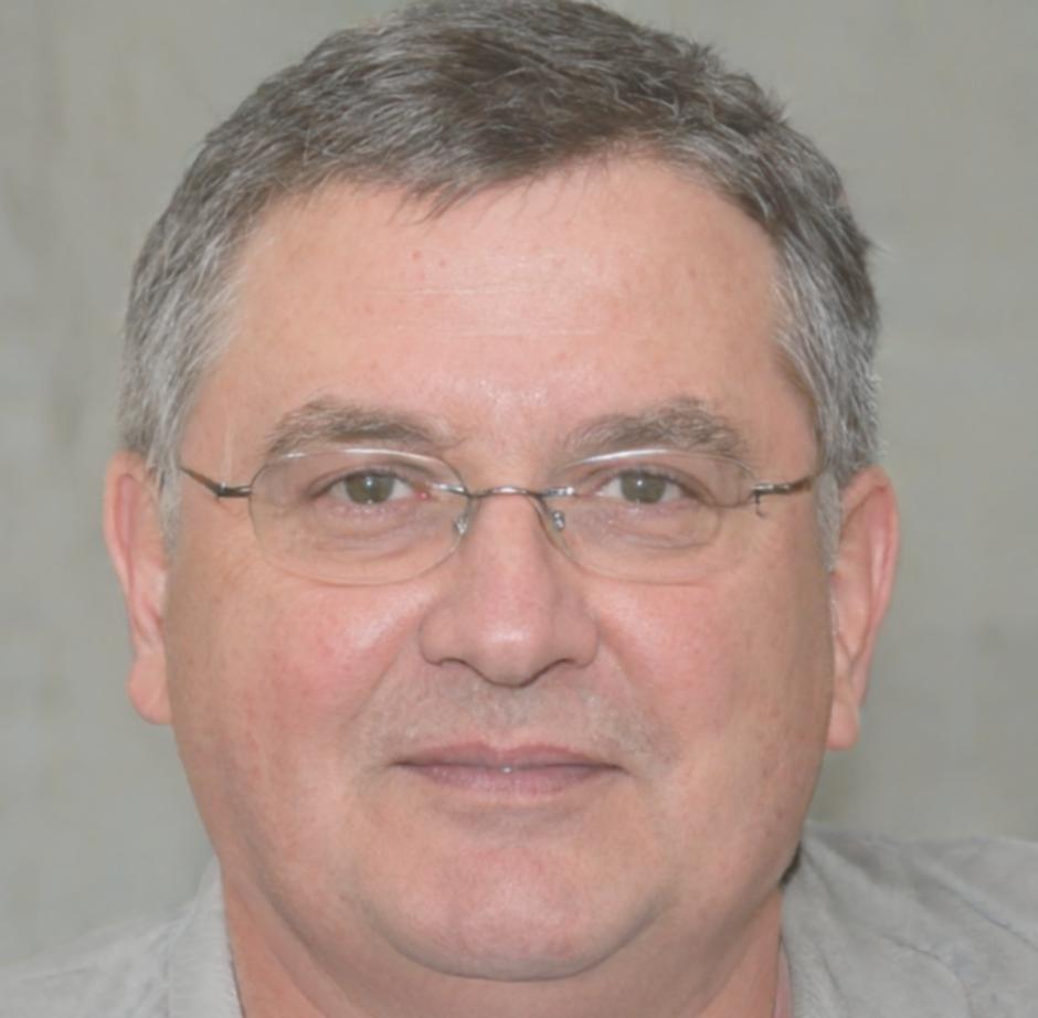 Dr. Michael Hoffmann, Finanzanalyst